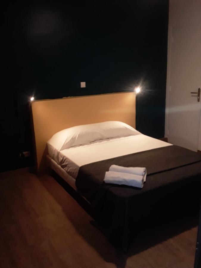 Hôtel Résidence De Bruxelles Parijs Buitenkant foto